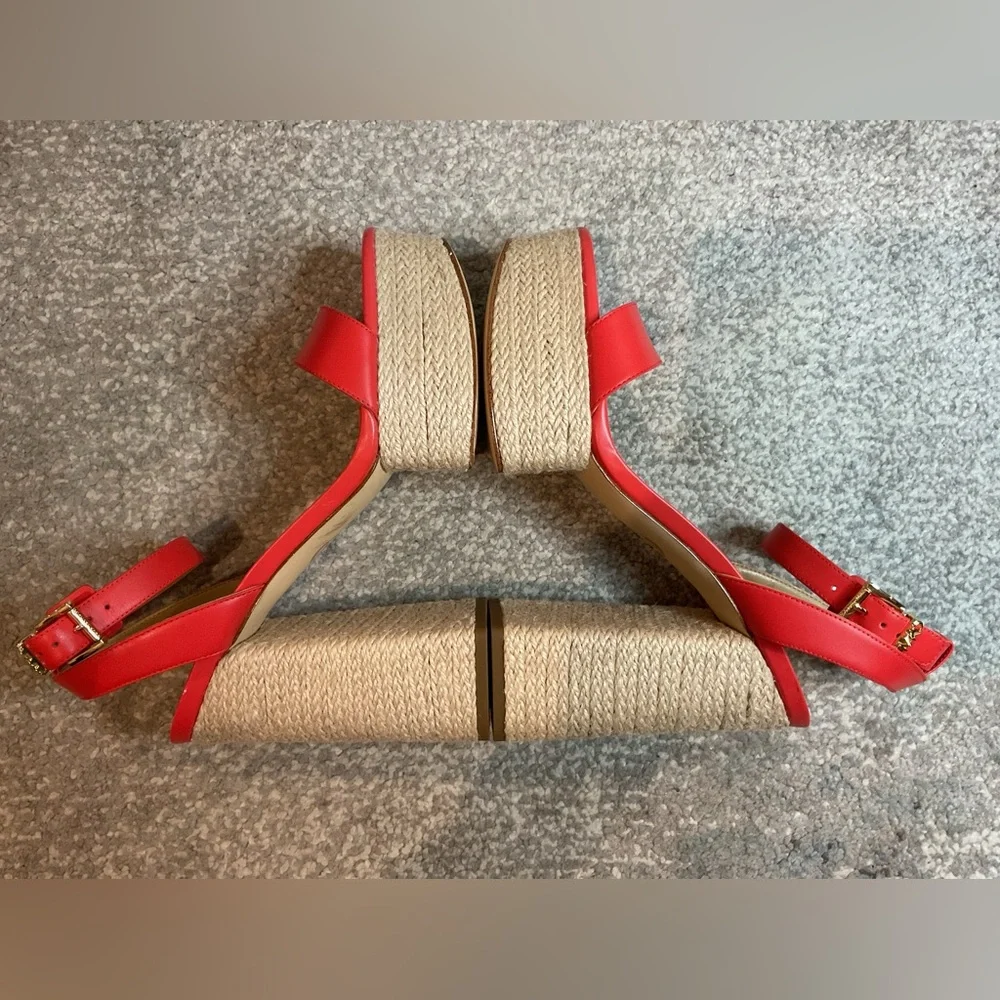 Michael Kors Ashton Spiced Coral Leather Platform Sandals (NIB)